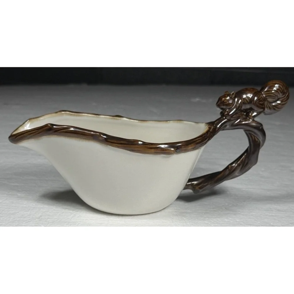 Pottery Barn Squirrel on Branch Gravy Boat Sauce Salad Dressing Dish Fall Rare🦩